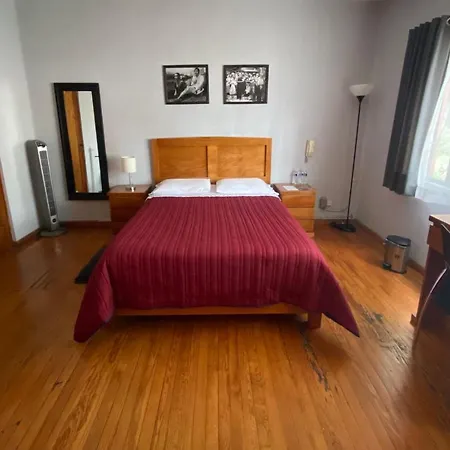 Cozy Private Room-3